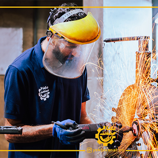 تصویر برداری صنعتی و عکاسی هنری