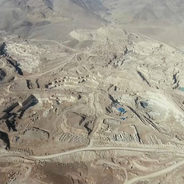 انفجار معدن سنگ